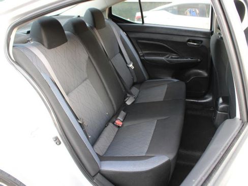 Used 2023 Nissan Versa SV image 13