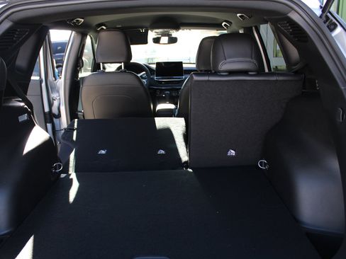 New 2026 Jeep Compass Limited image 36