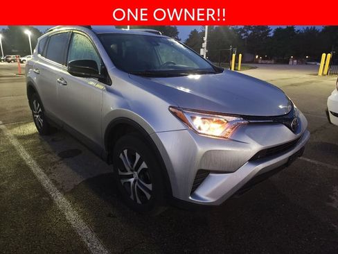 Used 2017 Toyota RAV4 LE w/ All Weather Liner Package AWD/4WD image 3