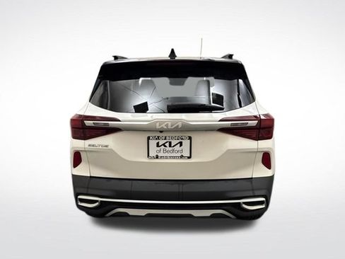 Certified 2023 Kia Seltos S w/ Navigation Package FWD image 6