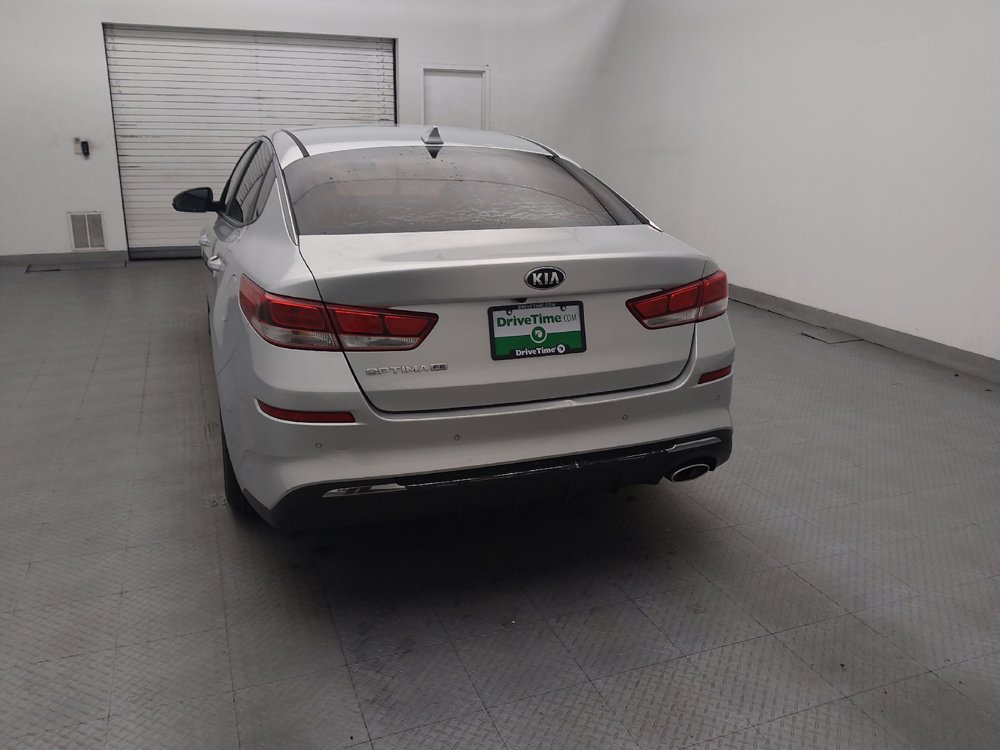 Used 2019 Kia Optima LX FWD image 6