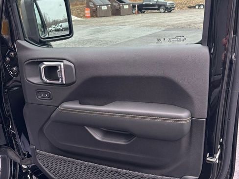 New 2026 Jeep Wrangler Unlimited Sahara image 21