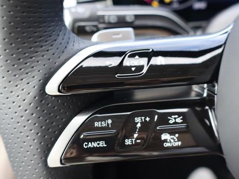 New 2025 Mercedes-Benz GLS 450 4MATIC image 15