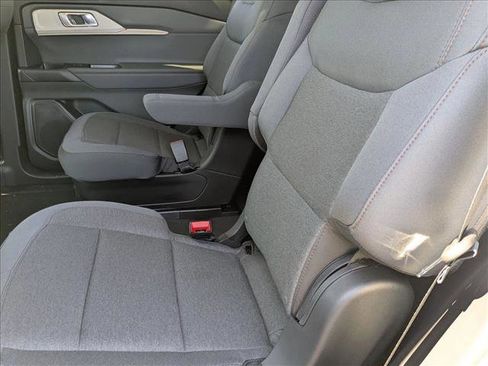 New 2026 Ford Explorer Active image 14