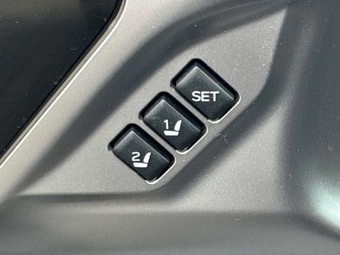 Used 2022 Subaru Outback Limited AWD/4WD image 28