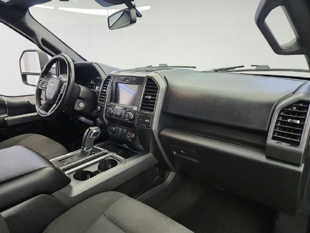 Used 2019 Ford F150 XLT w/ Equipment Group 302A Luxury AWD/4WD image 23