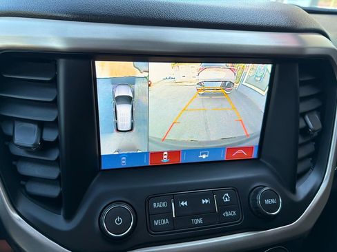 Used 2019 GMC Acadia Denali w/ Technology Package AWD/4WD image 22