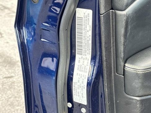 Used 2016 Jeep Cherokee Limited image 32