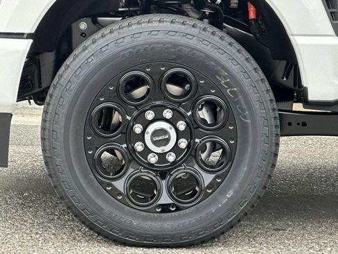 New 2026 Ford F250 Lariat w/ Black Appearance Package AWD/4WD image 25