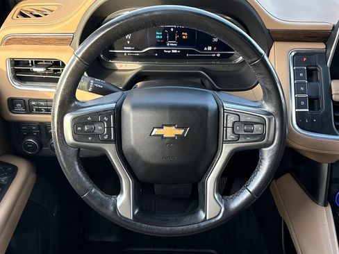 Used 2022 Chevrolet Tahoe Premier w/ Premium Package image 22