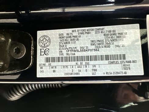 Used 2025 Ford F150 Lariat AWD/4WD image 35