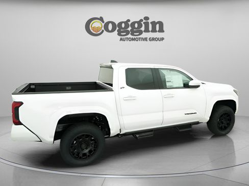 New 2026 Toyota Tacoma SR5 AWD/4WD image 19