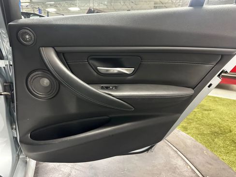 Used 2017 BMW M3 Sedan 4D image 21