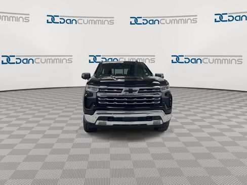Used 2025 Chevrolet Silverado 1500 LTZ w/ LTZ Convenience Package II AWD/4WD image 3