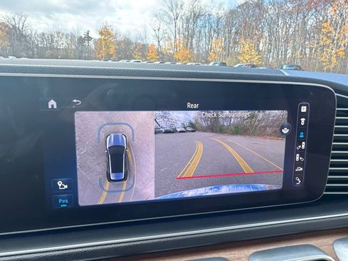 Used 2024 Mercedes-Benz GLE 450 4MATIC image 36