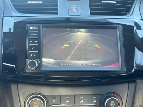 Used 2019 Nissan Sentra S image 28