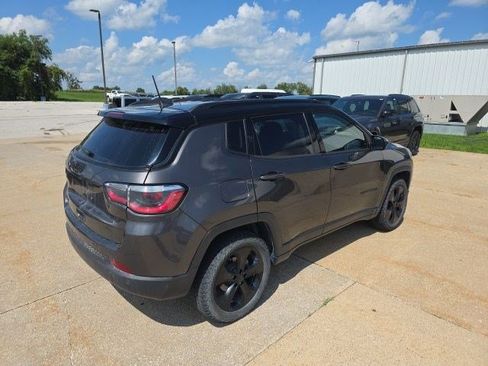 Certified 2019 Jeep Compass Latitude AWD/4WD image 8