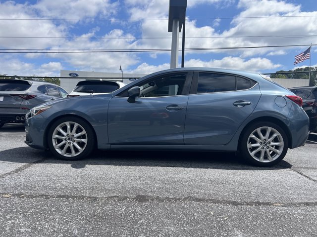 Used 2015 MAZDA MAZDA3 s Grand Touring w/ Technology Package FWD image 2