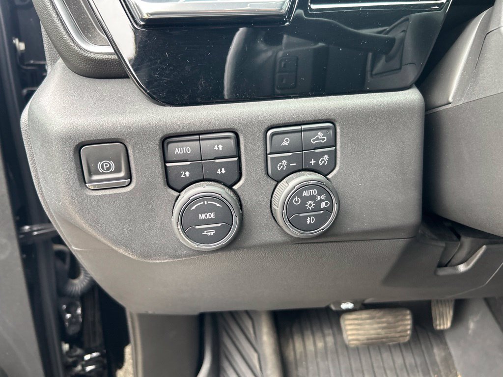 Used 2022 Chevrolet Silverado 1500 RST w/ All Star Edition Plus AWD/4WD image 9
