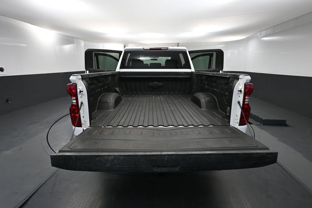 Used 2022 Chevrolet Silverado 2500 LT AWD/4WD image 30