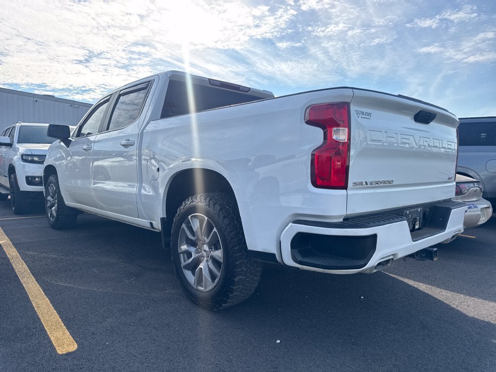 Used 2021 Chevrolet Silverado 1500 RST w/ Z71 Off-Road Package AWD/4WD image 2