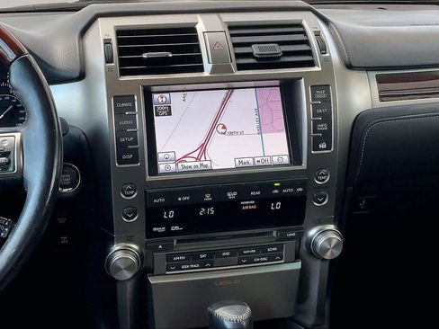 Used 2012 Lexus GX 460 Premium AWD/4WD image 7