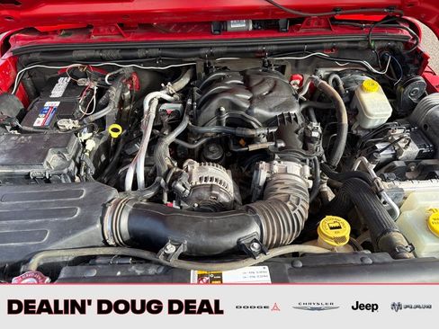 Used 2013 Jeep Wrangler Unlimited Sport AWD/4WD image 12