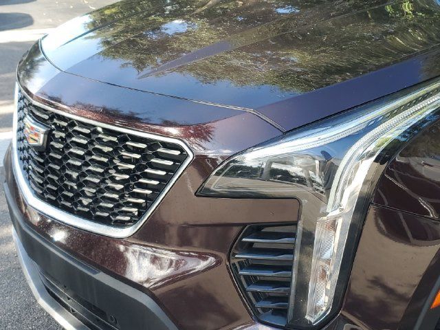 Certified 2020 Cadillac XT4 Premium Luxury w/ Enhanced Visibility Package AWD/4WD image 10