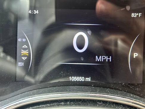 Used 2015 Jeep Grand Cherokee Limited w/ Luxury Group II AWD/4WD image 13