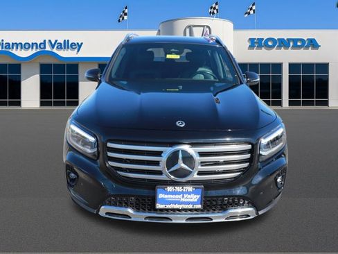 Used 2024 Mercedes-Benz GLB 250 image 2