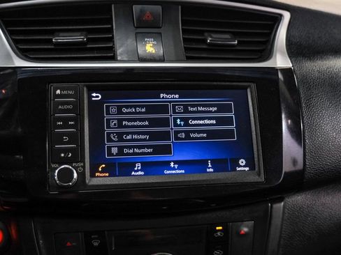 Used 2019 Nissan Sentra SV FWD image 29