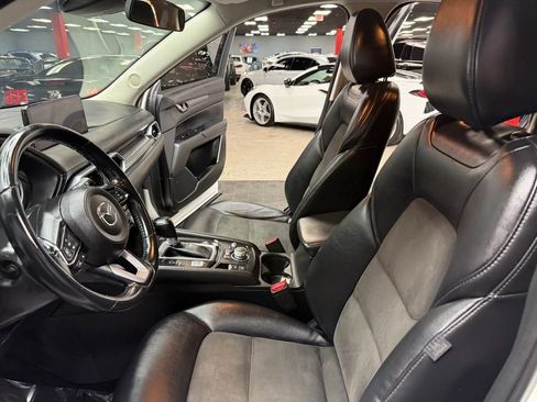 Used 2021 MAZDA CX-5 Touring FWD image 33