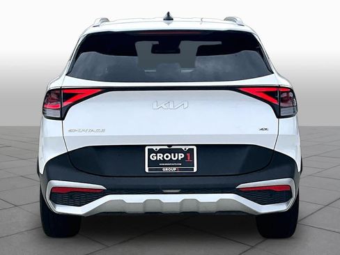 Certified 2024 Kia Sportage EX AWD/4WD image 4