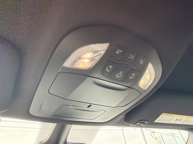 New 2027 Chrysler Pacifica Select AWD/4WD image 31