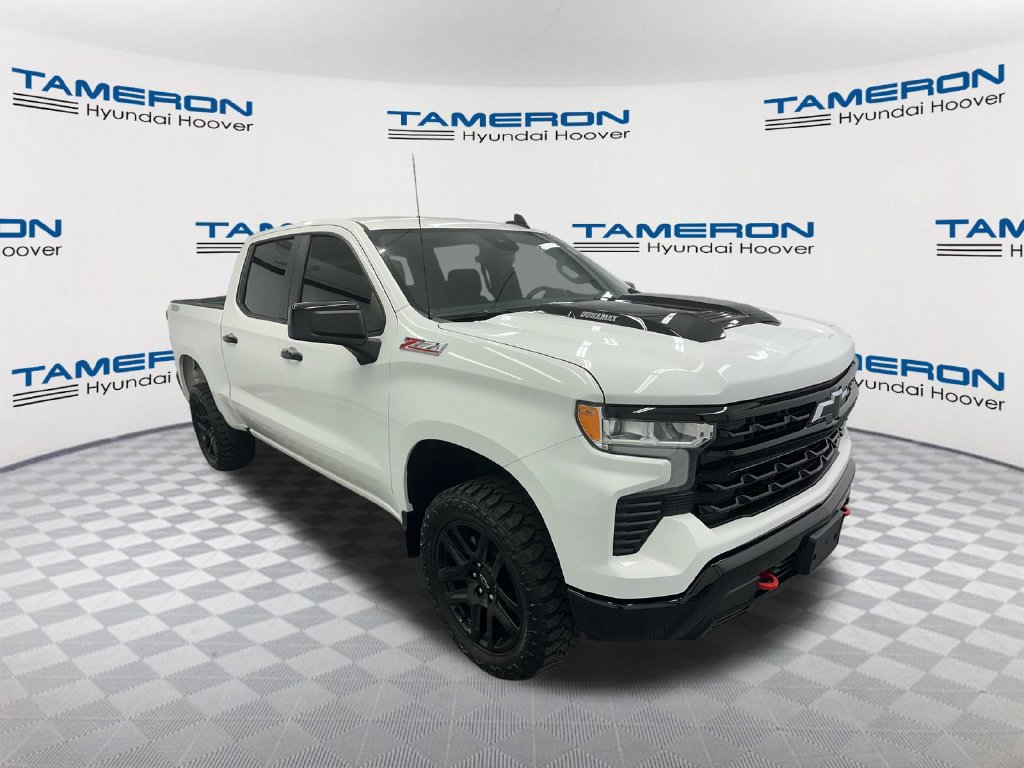 Used 2024 Chevrolet Silverado 1500 LT Trail Boss w/ Convenience Package II AWD/4WD image 7
