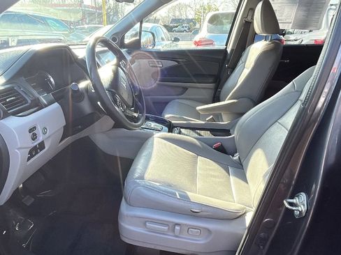 Used 2017 Honda Pilot Elite image 10