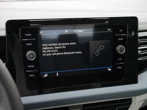 Certified 2025 Volkswagen Jetta SE image 22