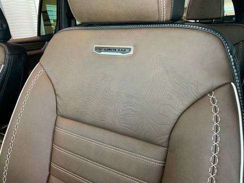 New 2026 GMC Acadia Denali Ultimate AWD/4WD image 28