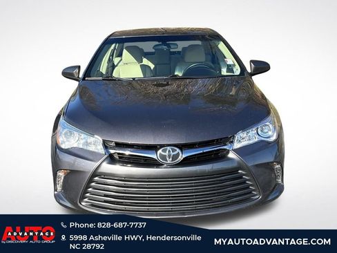 Used 2016 Toyota Camry XLE image 4