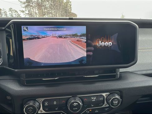 New 2026 Jeep Gladiator Willys image 29