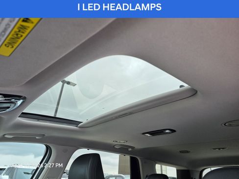 Used 2022 Hyundai Palisade SEL w/ 8P Bench Seat Package AWD/4WD image 22