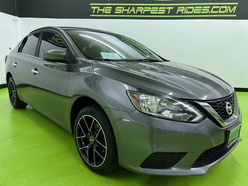Used 2019 Nissan Sentra SV w/ Special Edition Package FWD image 2