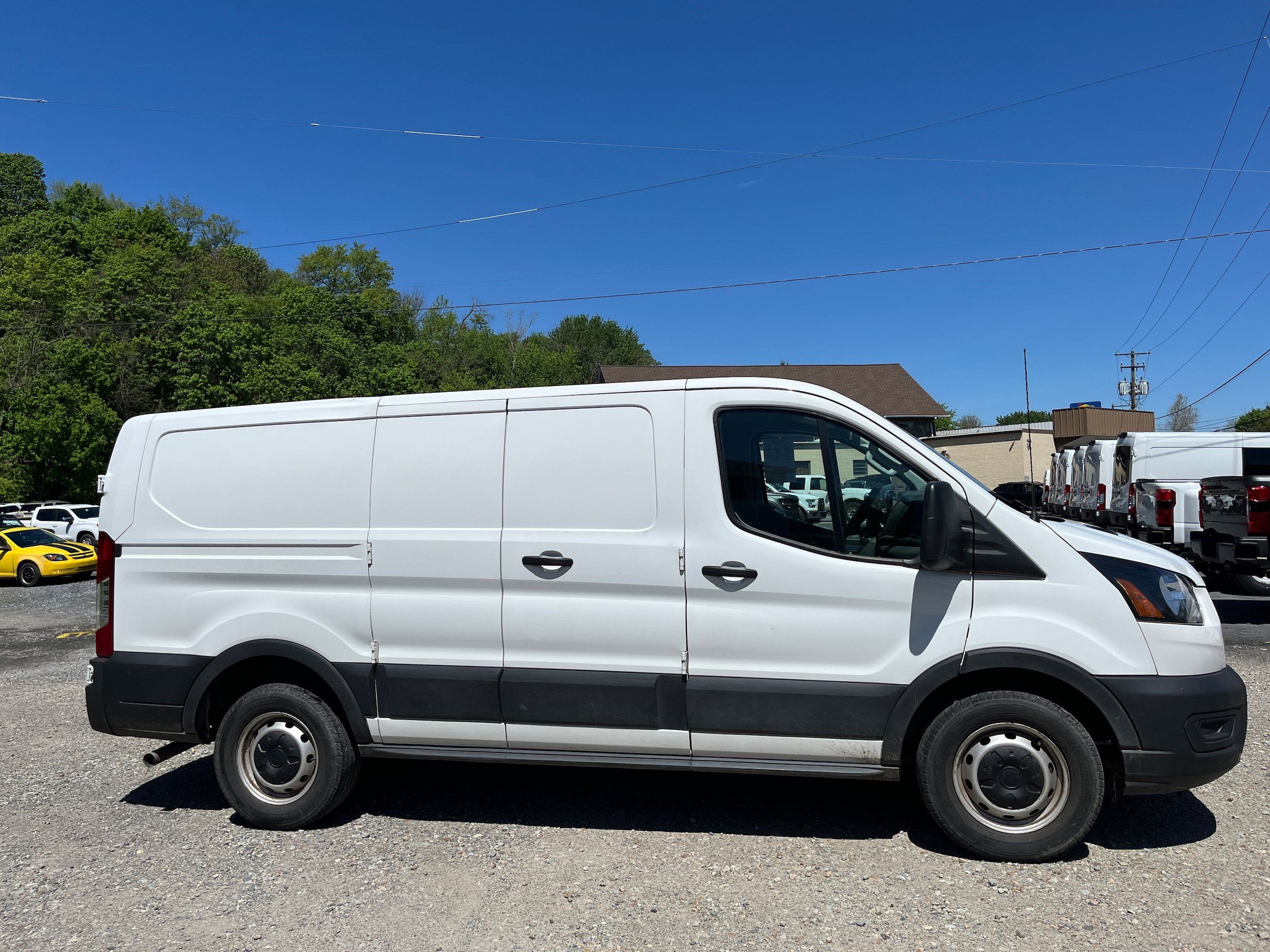 Certified 2020 Ford Transit 150 Low Roof RWD image 4
