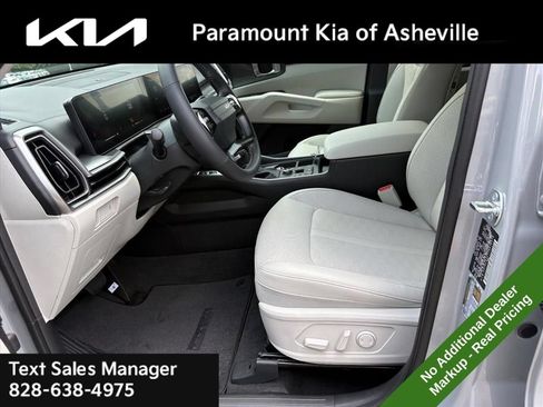 New 2026 Kia Sorento S AWD/4WD image 18