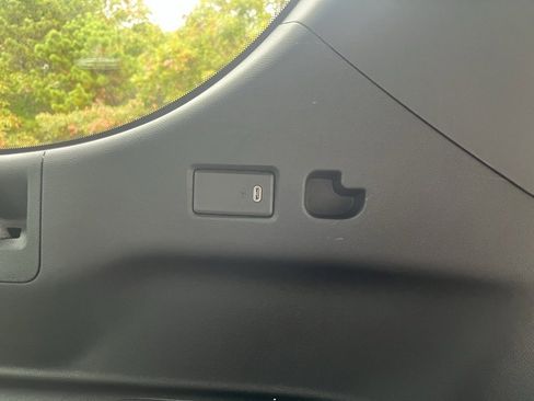 New 2026 Chevrolet Suburban Premier w/ Sun And Tow Package image 39