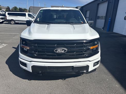 New 2025 Ford F150 XLT w/ Equipment Group 302A MID image 9