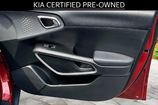 Certified 2024 Kia Soul LX w/ LX Technology Package FWD image 22