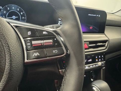 Used 2026 Kia Seltos EX FWD image 17