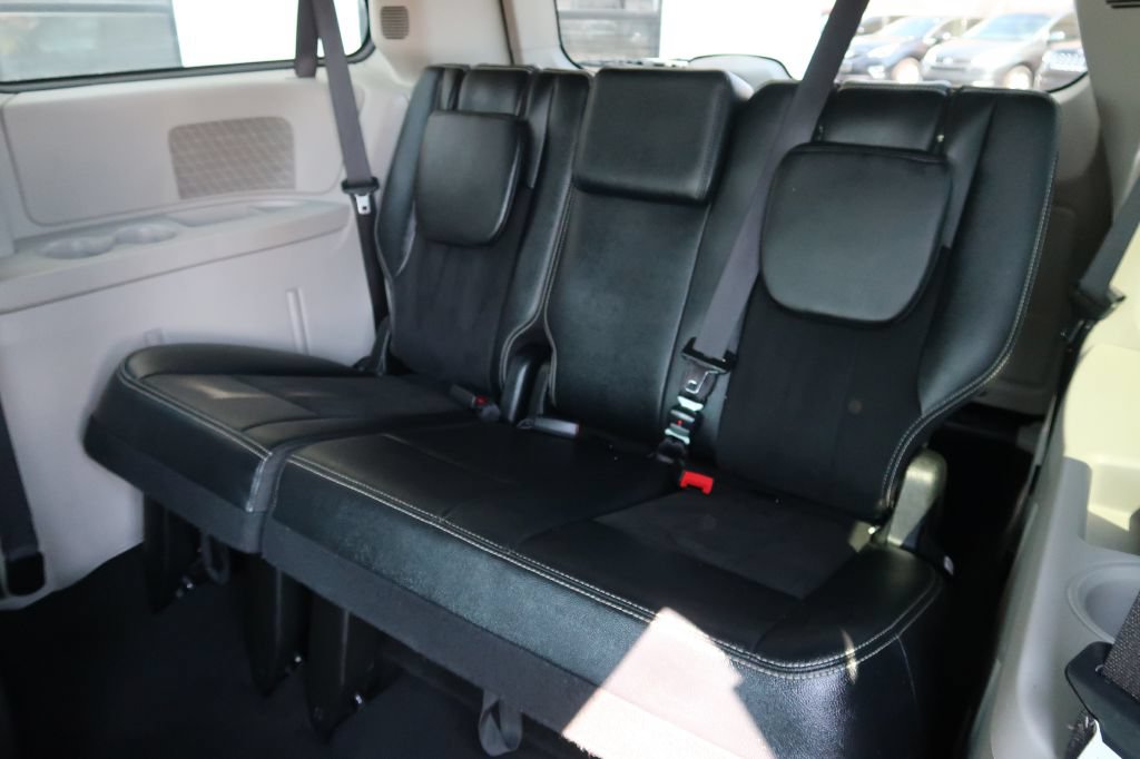 Used 2019 Dodge Grand Caravan SXT FWD image 8