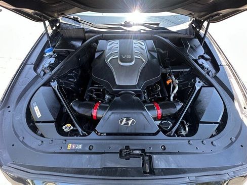 Used 2015 Hyundai Genesis 5.0 RWD image 10